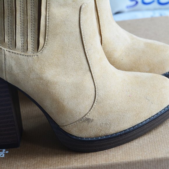NWOT Zara Beige Vegan Suede Platform Ankle Boots - Picture 6 of 6